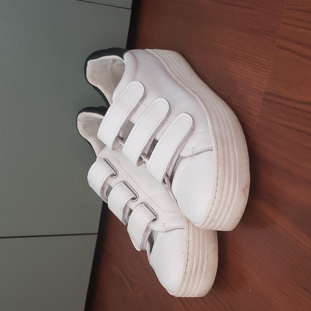 Sam Edelman Platform Velcro Sneakers